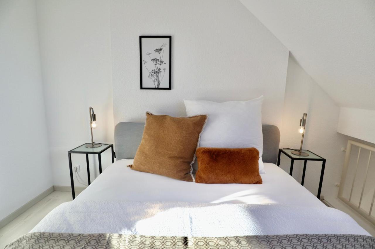 Gallery Apartment: Maisonette + Free Parking + Netflix 埃森 外观 照片