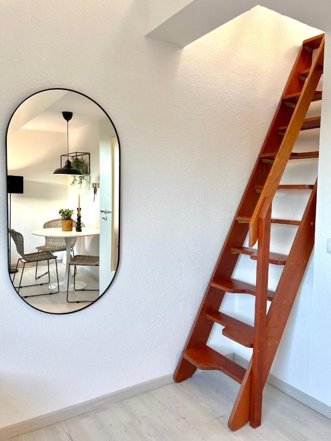 Gallery Apartment: Maisonette + Free Parking + Netflix 埃森 外观 照片