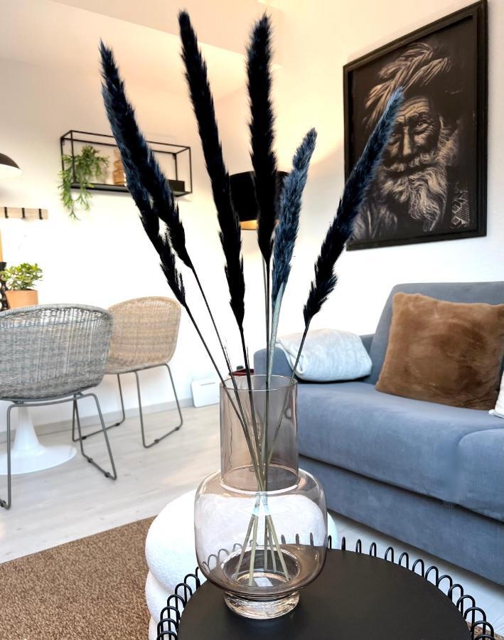 Gallery Apartment: Maisonette + Free Parking + Netflix 埃森 外观 照片